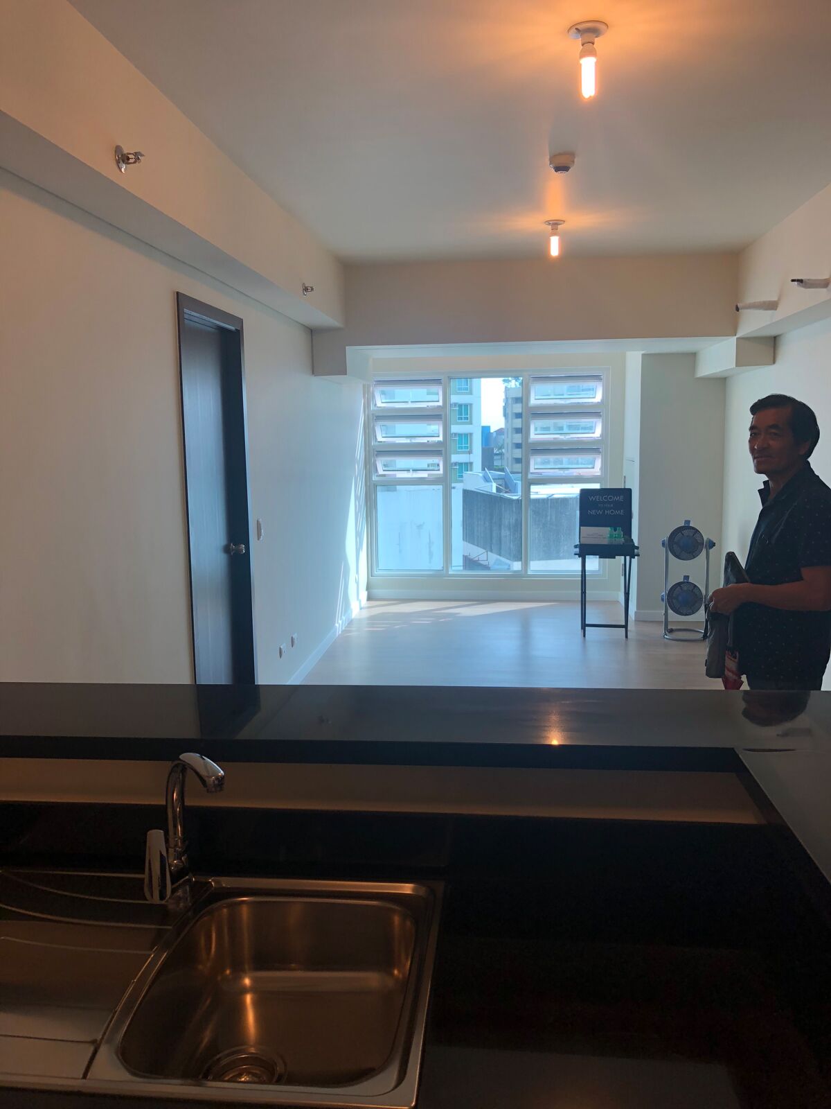 condominium for sale in Kroma Tower, Dela Rosa Access Rd 3, Legazpi