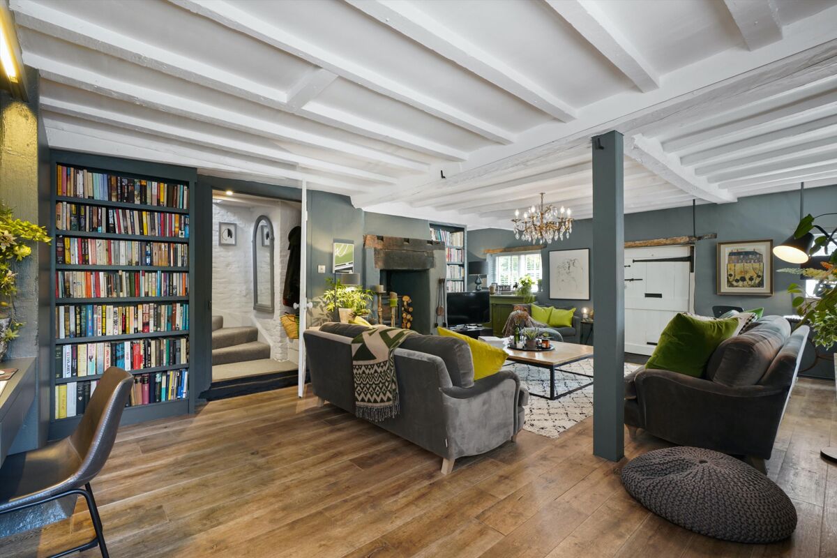 house for sale in Walton Road, West Molesey, Surrey, KT8 POD012002434