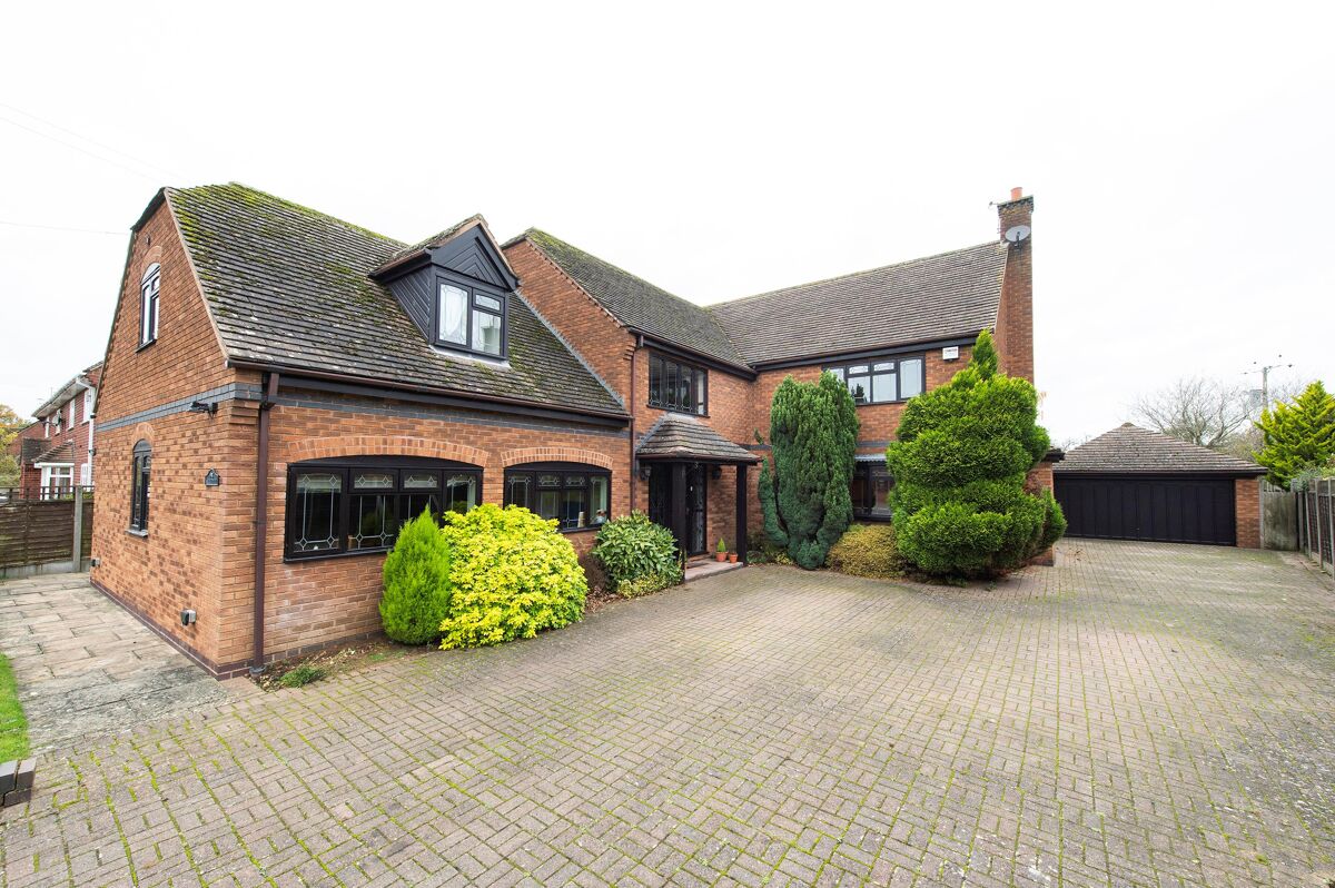 house for sale in Mill Lane, Wadborough, Worcestershire, WR8