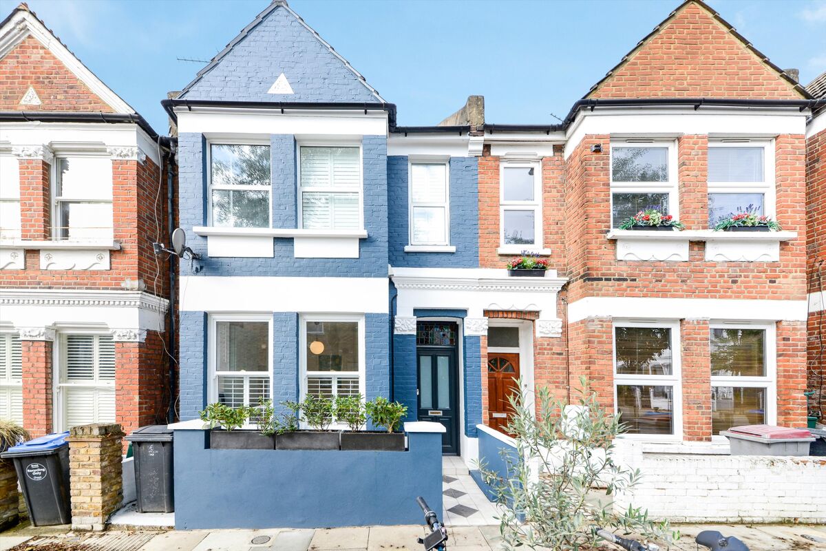 flat for sale in Tennyson Road,, Queen's Park, London, NW6