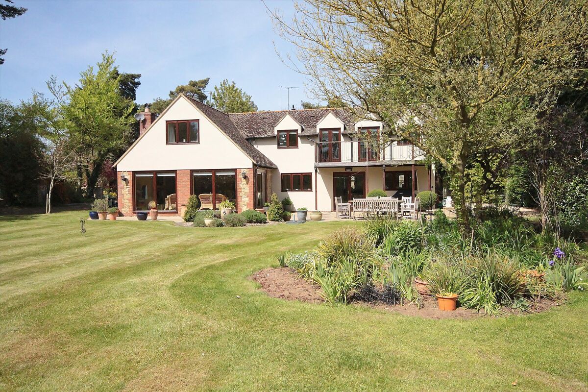 house for sale in Springhill, Longworth, Abingdon, Oxfordshire, OX13