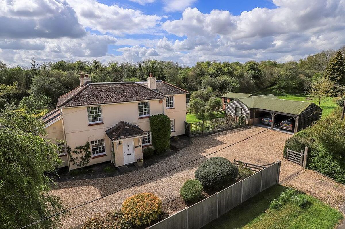 house for sale in Sutton Scotney, Winchester, Hampshire, SO21