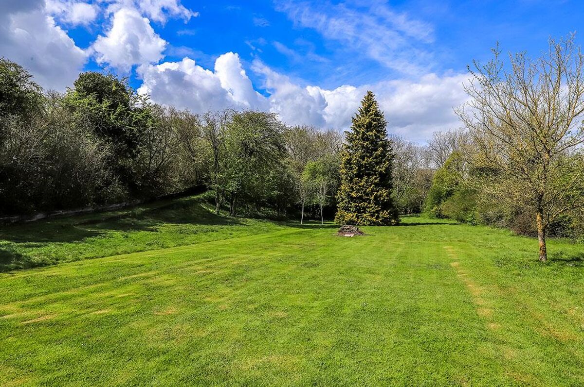 house for sale in Sutton Scotney, Winchester, Hampshire, SO21