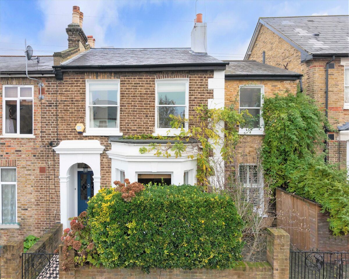 house for sale in Crystal Palace Road, East Dulwich London SE22