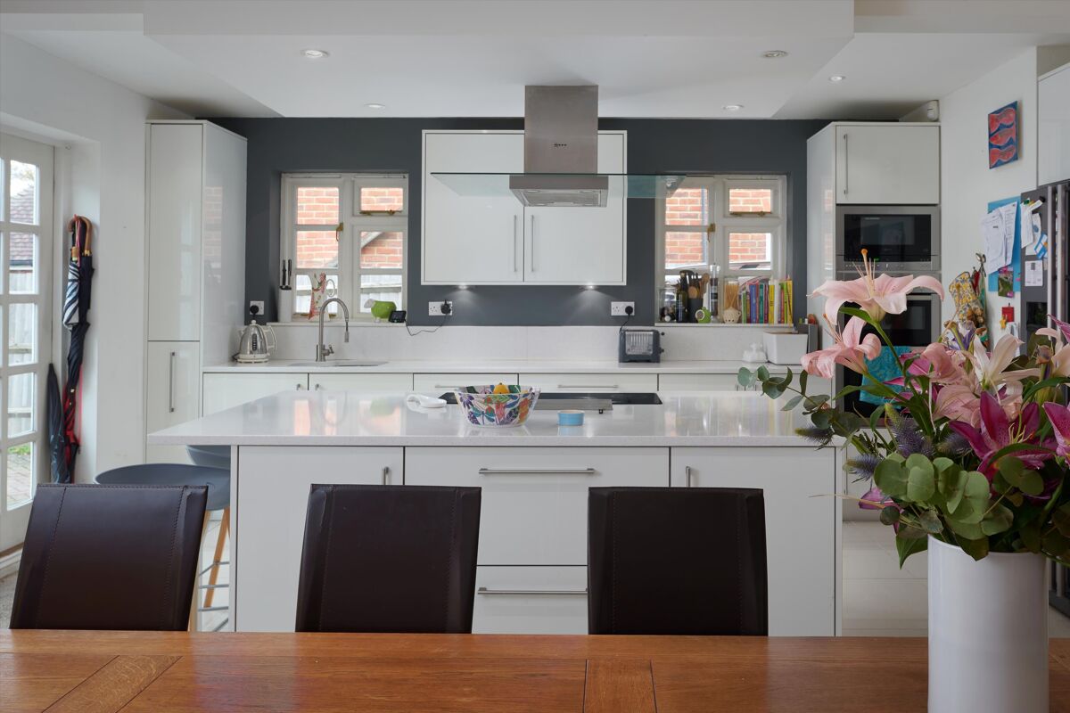 house for sale in Beech Road, Haslemere, Surrey, GU27 POD012029025