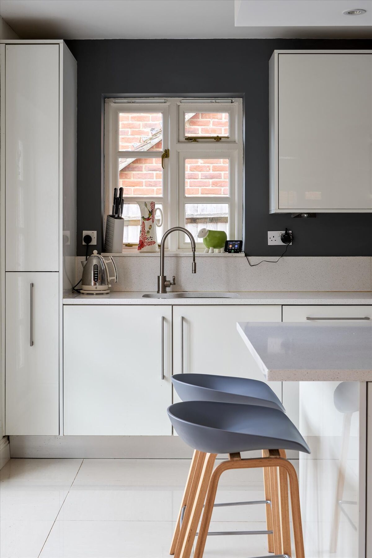 house for sale in Beech Road, Haslemere, Surrey, GU27 POD012029025