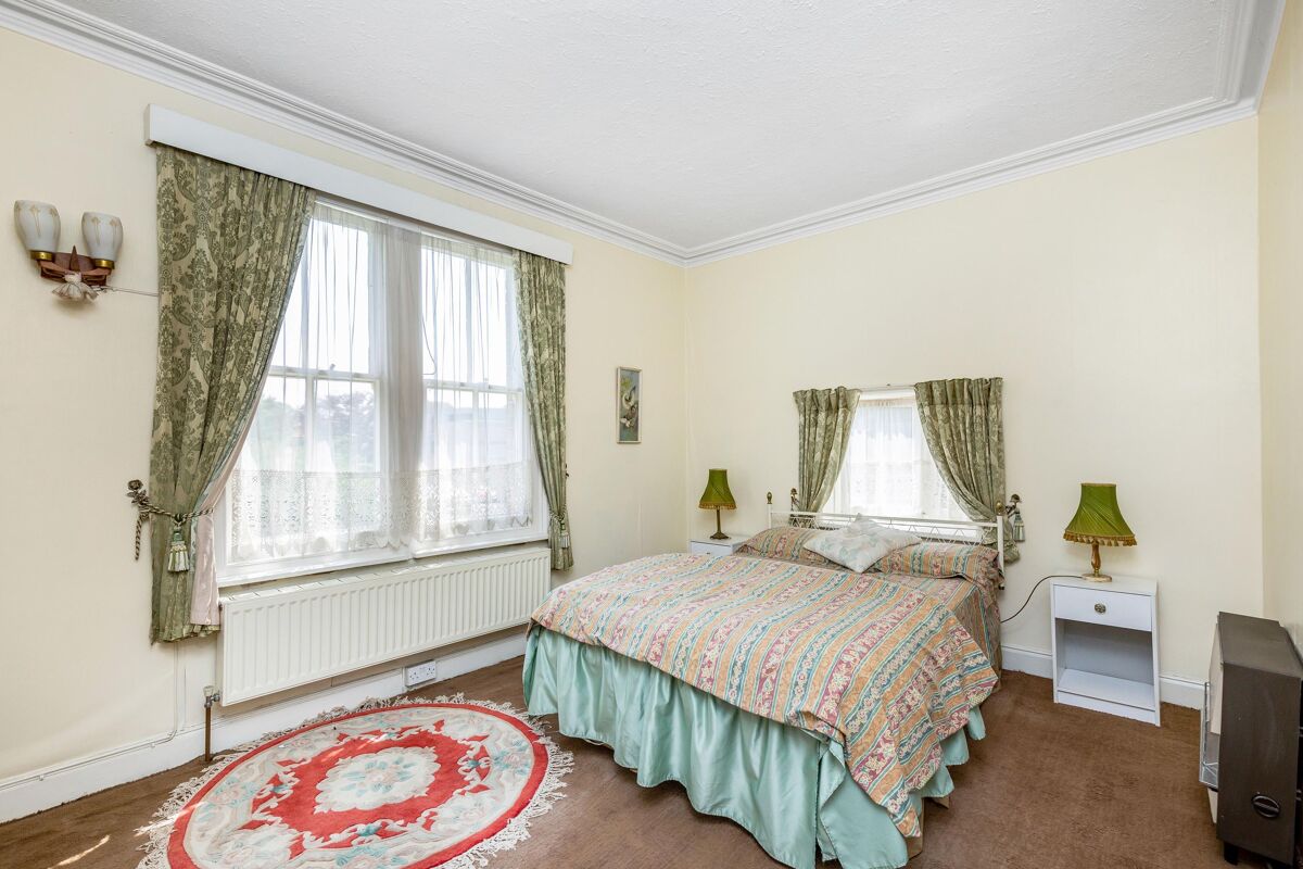 house for sale in Kings Road, Richmond, TW10 POD012030880 Knight Frank