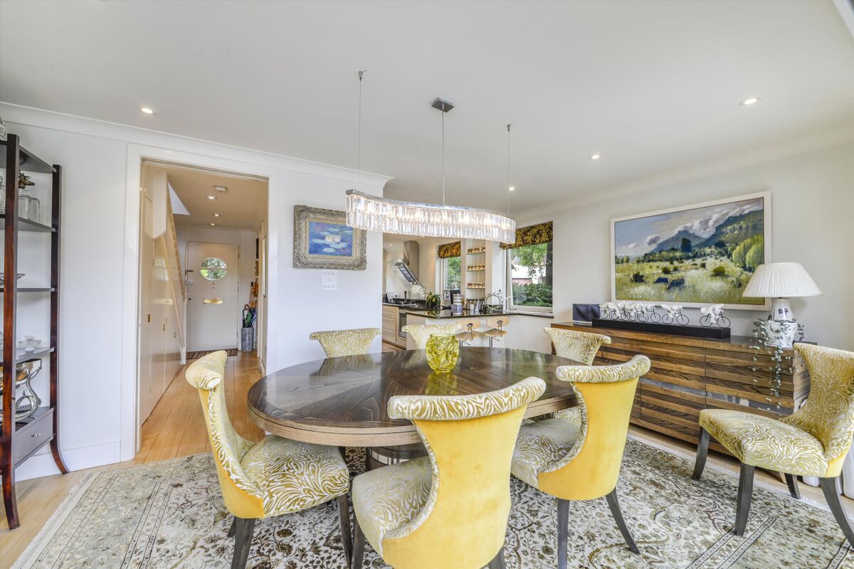 house for sale in Plover Way, London, SE16 POD012055292 Knight Frank