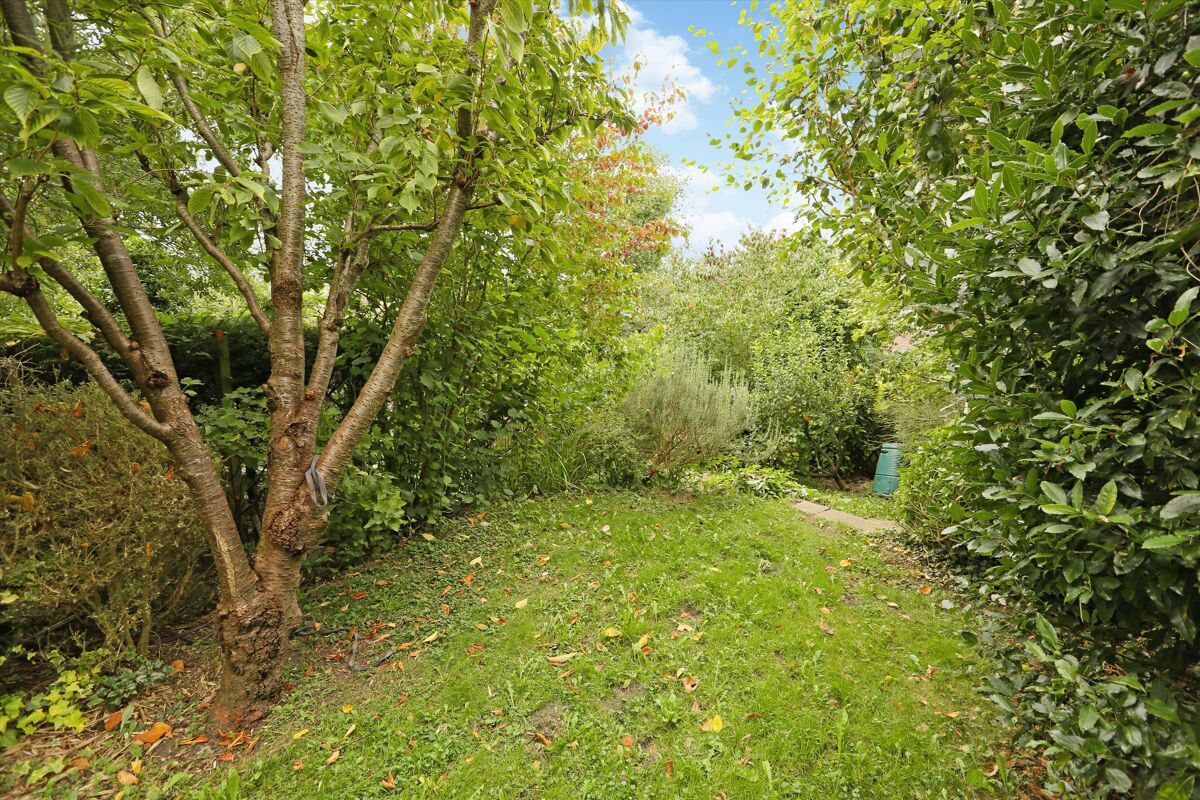 house for sale in Belgrave Crescent, Bath, Somerset, BA1 POD012060388