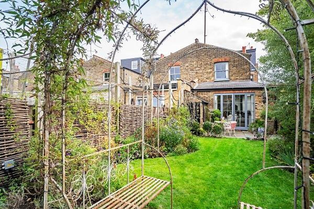 house for sale in Okehampton Road, London, NW10 POD012062434 Knight