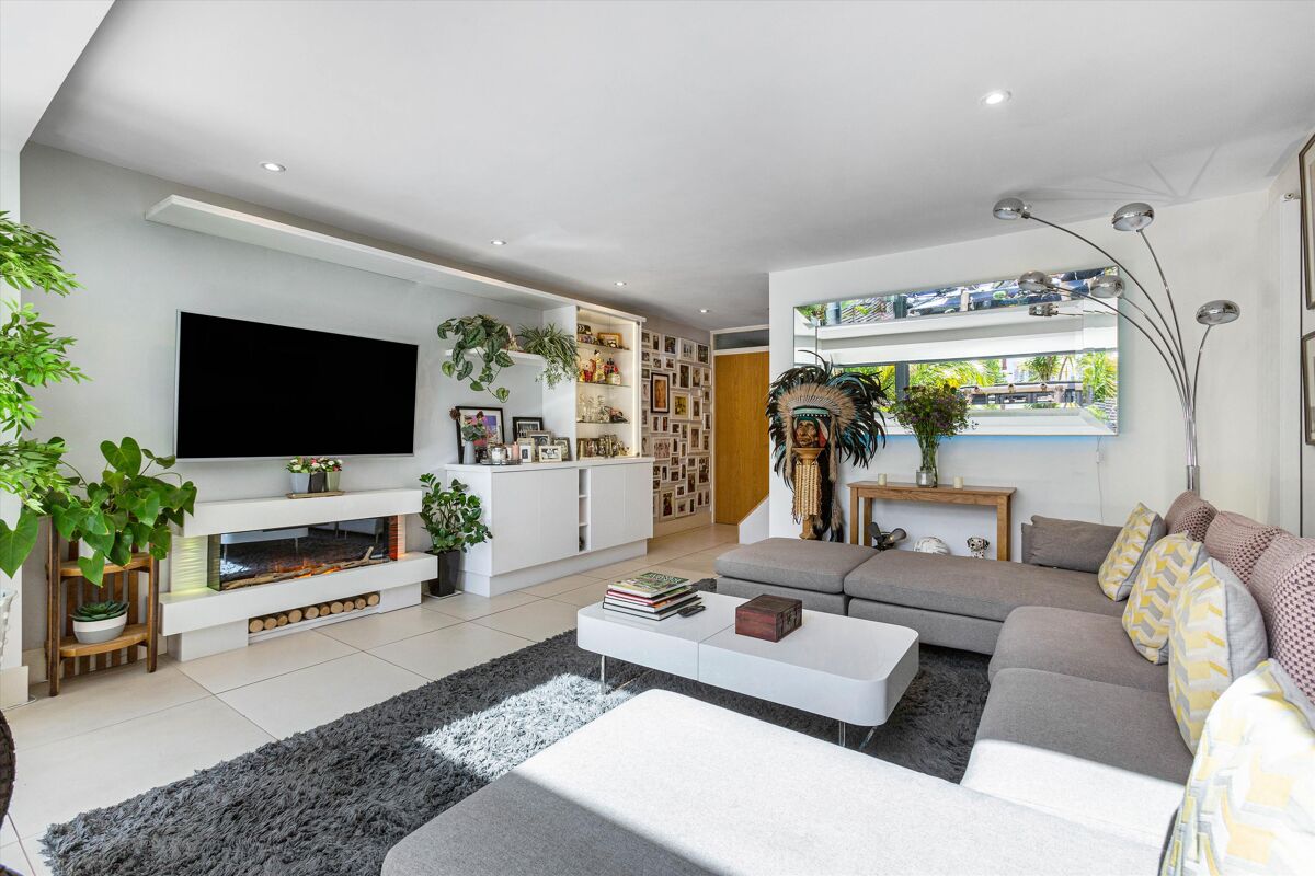 house for sale in Cambridge Road, Richmond, Twickenham, Middlesex, TW1