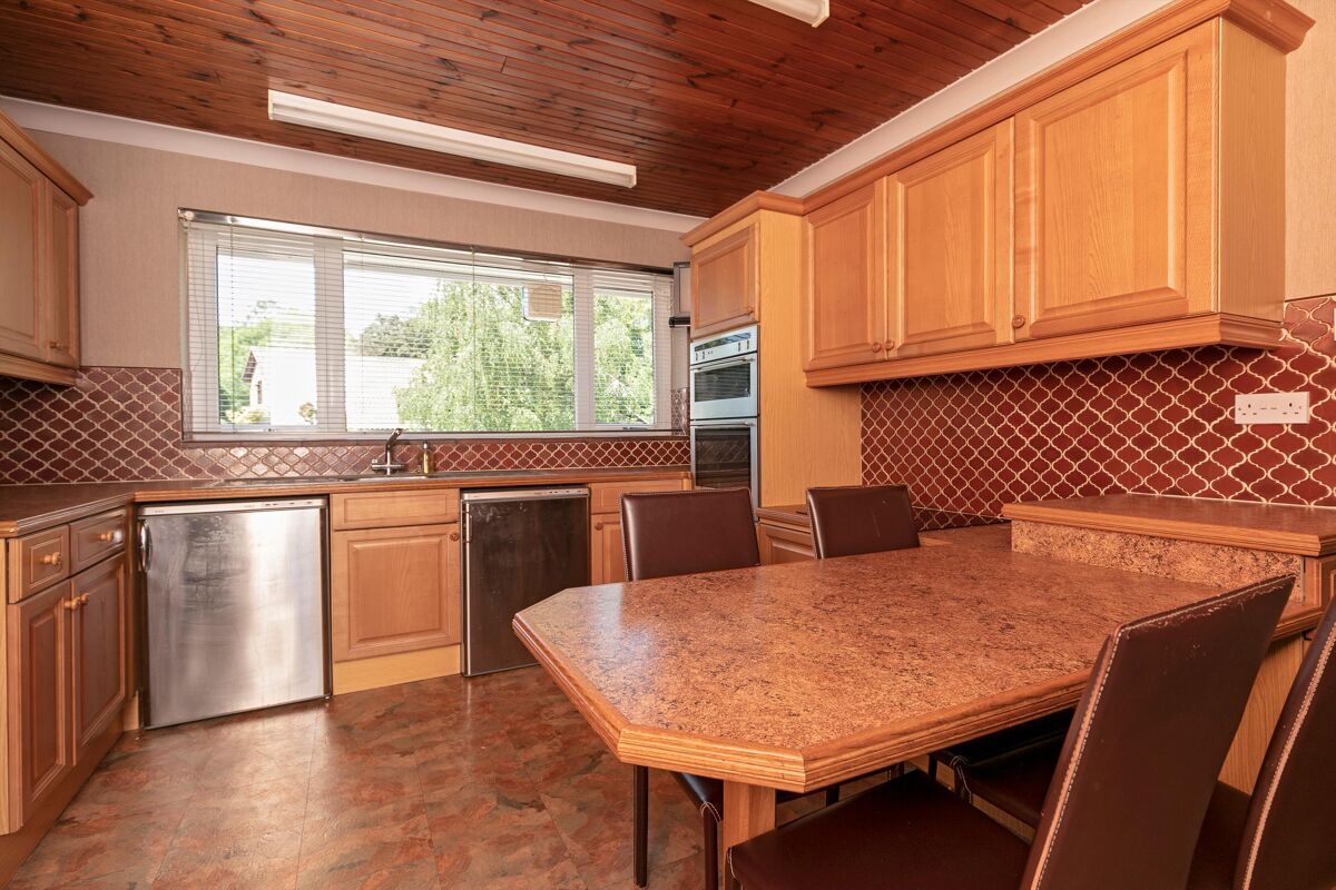 bungalow for sale in Moreton Paddox, Moreton Morrell, Warwick, Warwickshire, CV35 POD012082341