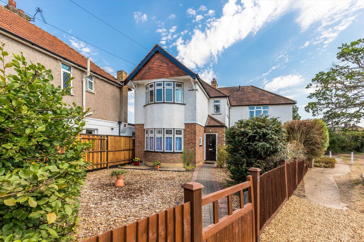 house for sale in Keswick Road, Twickenham, TW2 POD012082786 Knight