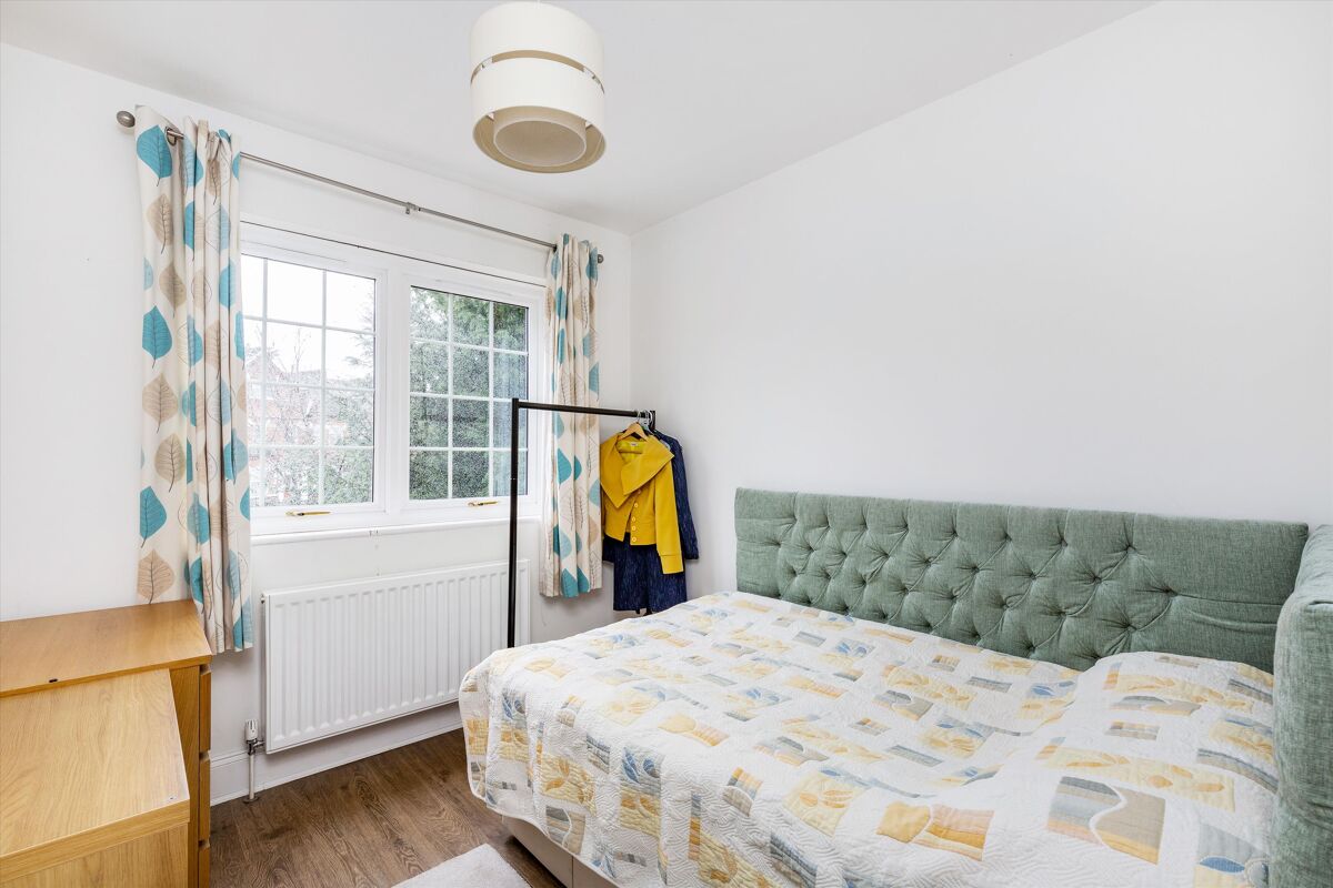 house for sale in Upper Tooting Park, London, SW17 POD012086137