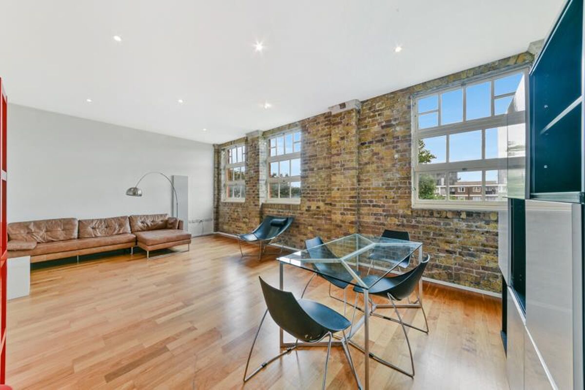 flat to rent in Stepney City Apartments, Clark Street, London, E1
