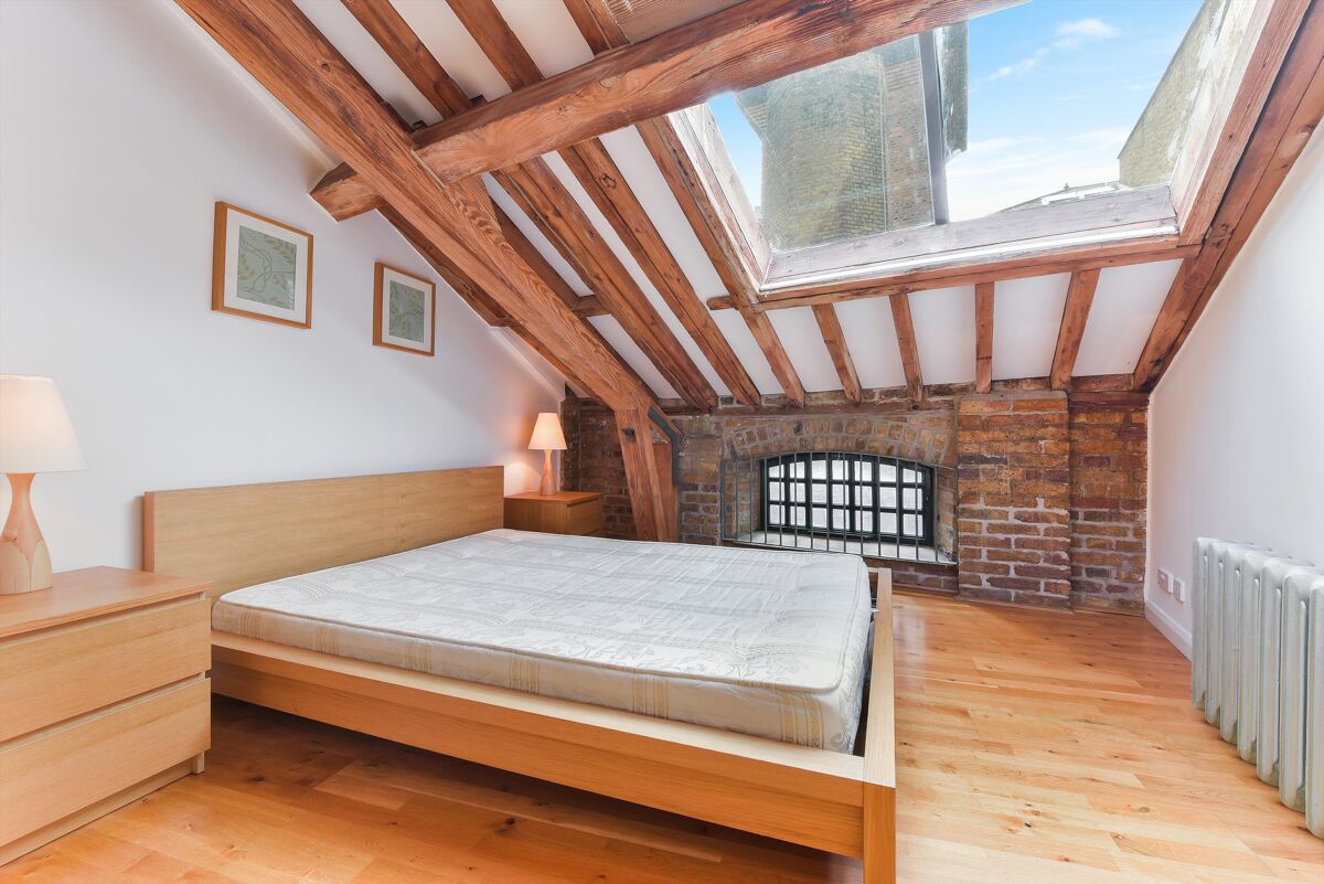 flat to rent in Butlers & Colonial Wharf, Shad Thames, London, SE1