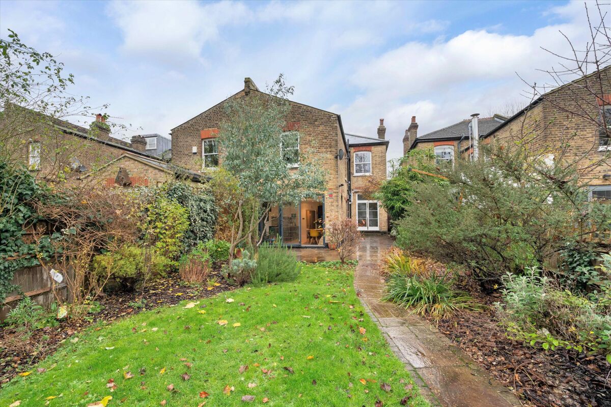 house for sale in South Croxted Road, West Dulwich London SE21