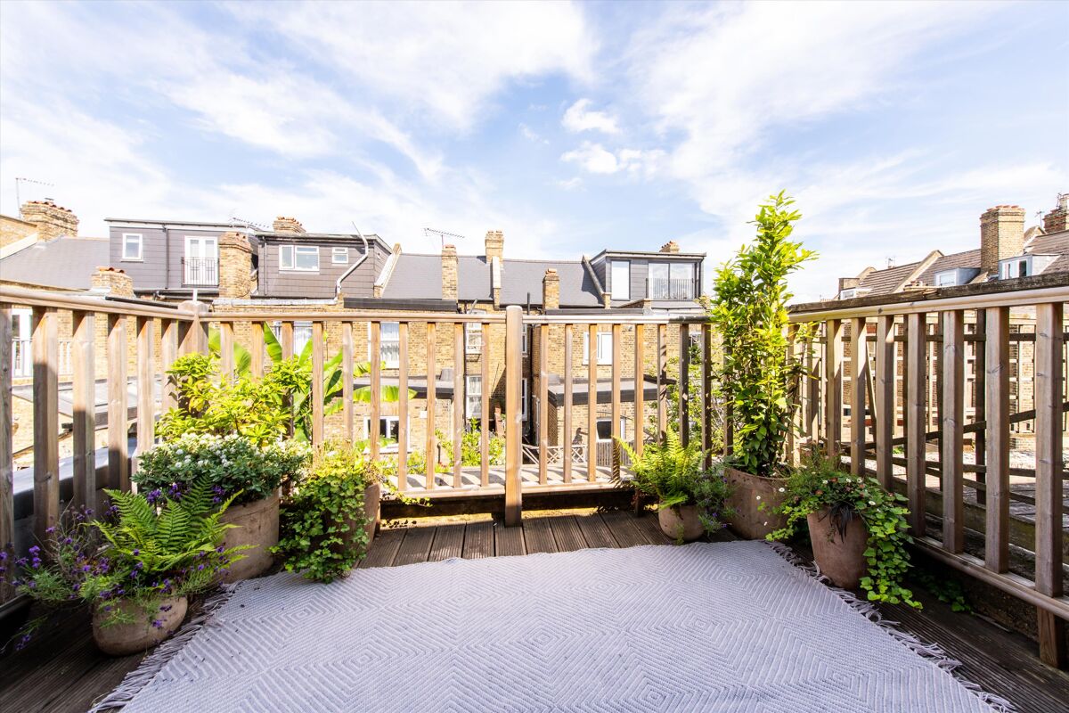 house for sale in Berens Road, London, NW10 POD012100717 Knight Frank