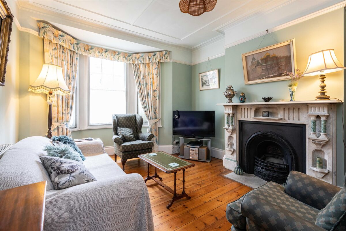 house for sale in Herne Hill Road, Herne Hill, London, SE24