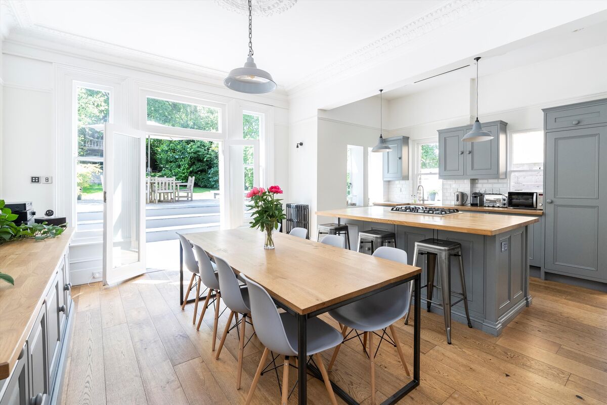 house for sale in Forest Hill Road, Forest Hill, London, SE23