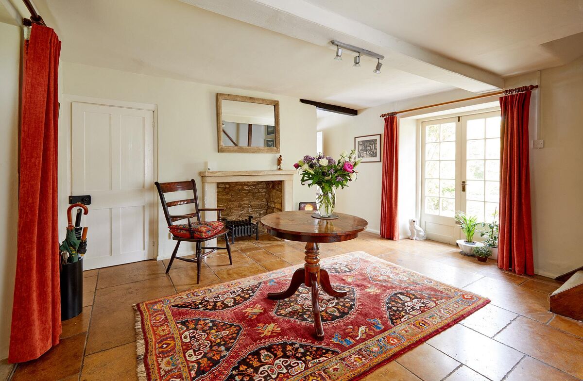 house for sale in Mill Street, Kidlington, Oxfordshire, OX5 POD012107410 Knight Frank