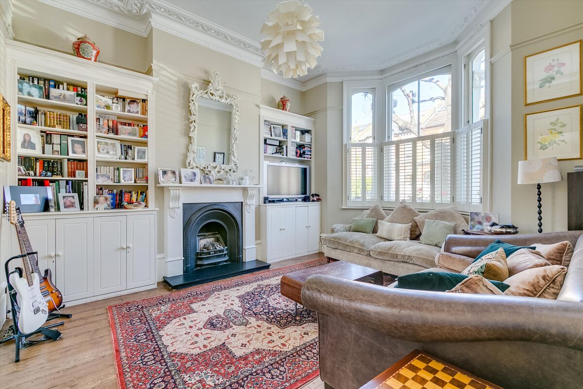 house for sale in Sarsfeld Road, Balham, Wandsworth, London, SW12