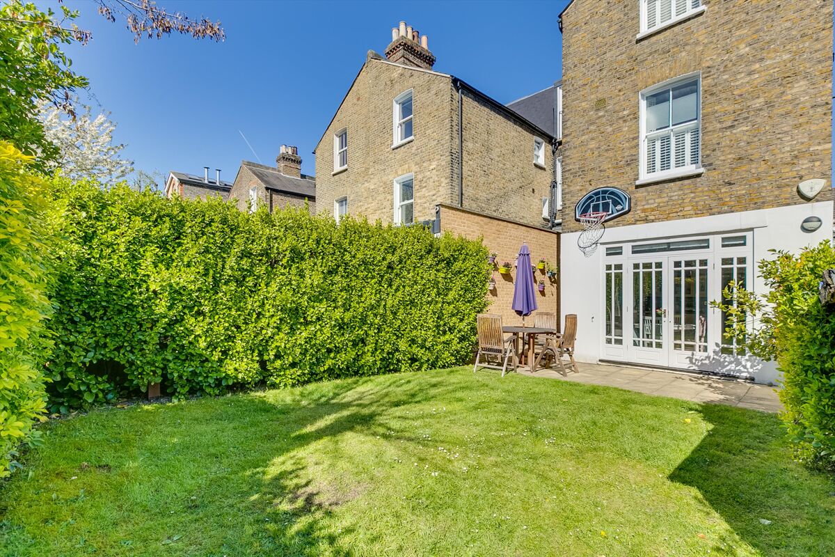 house for sale in Sarsfeld Road, Balham, Wandsworth, London, SW12