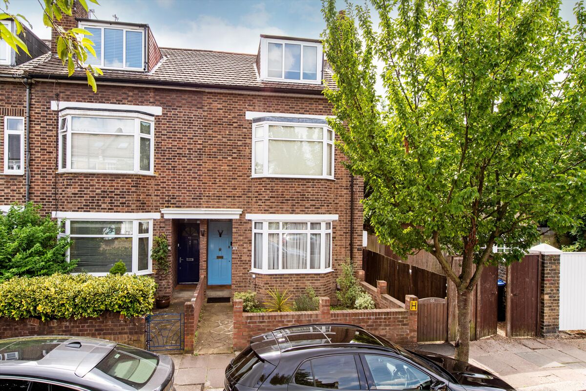 flat for sale in Windermere Avenue, London, NW6 POD012131621 Knight