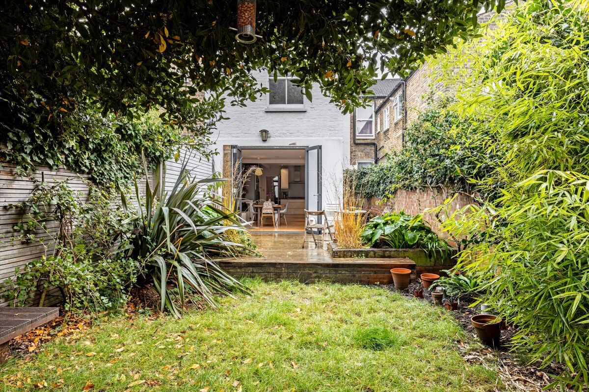 house for sale in Leighton Gardens, Kensal Rise, London, NW10
