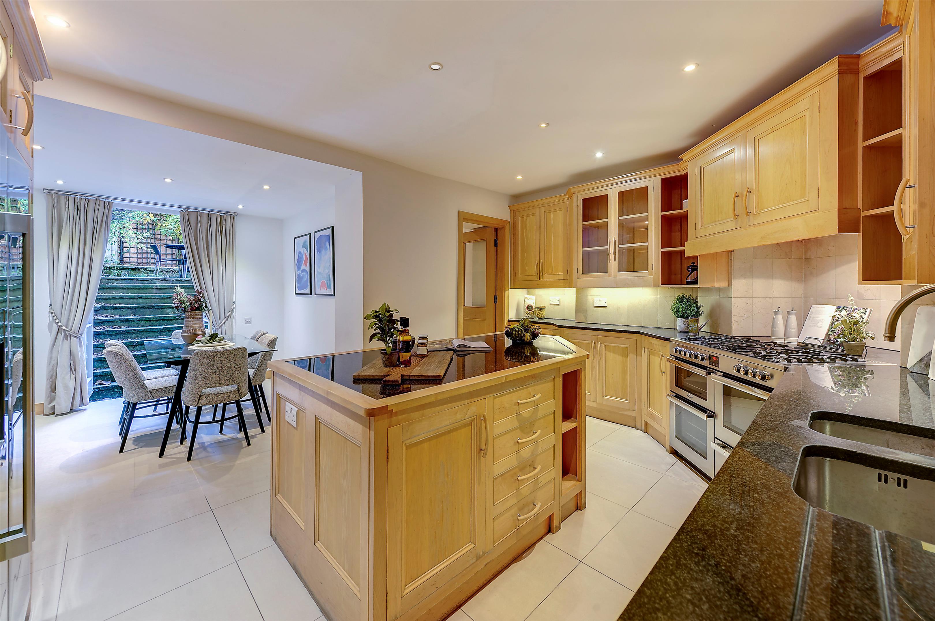 House For Sale In Kensington Square Kensington London W8   E6ded3c6 C330 49e0 87ea 0725b47e40da 0 