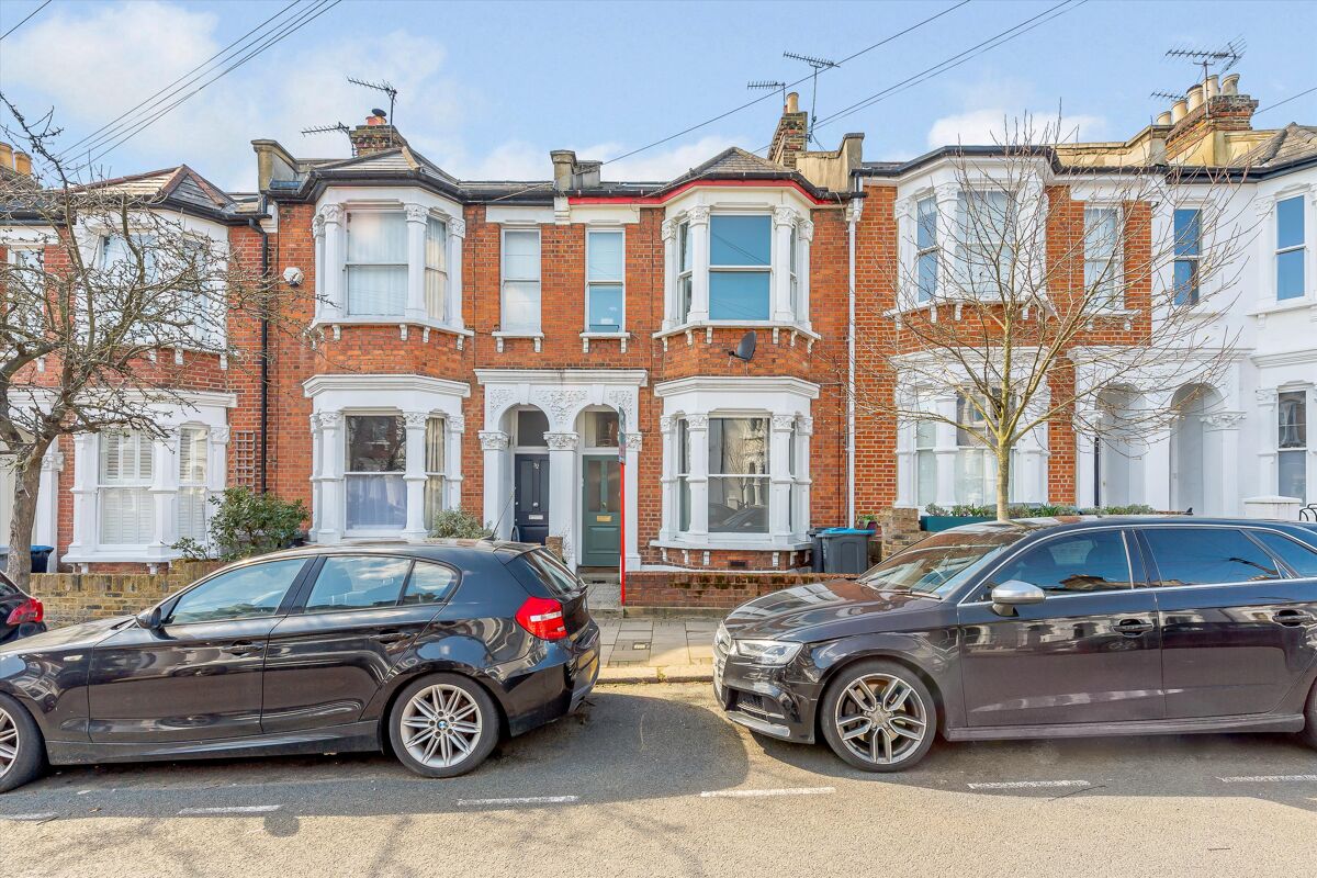 flat for sale in Douglas Road, London, NW6. POD012136224 Knight Frank