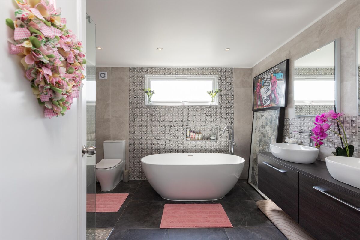 house for sale in Clonmore Street, London, SW18 POD012137842 Knight