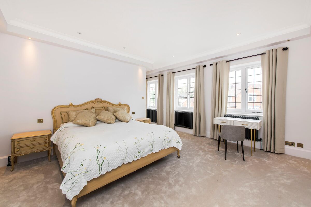 house for sale in Stormont Road, London, N6 POD012147215 Knight Frank