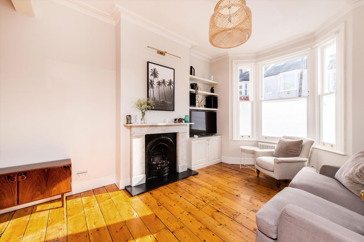 house for sale in Douglas Road, Queen's Park, London, NW6