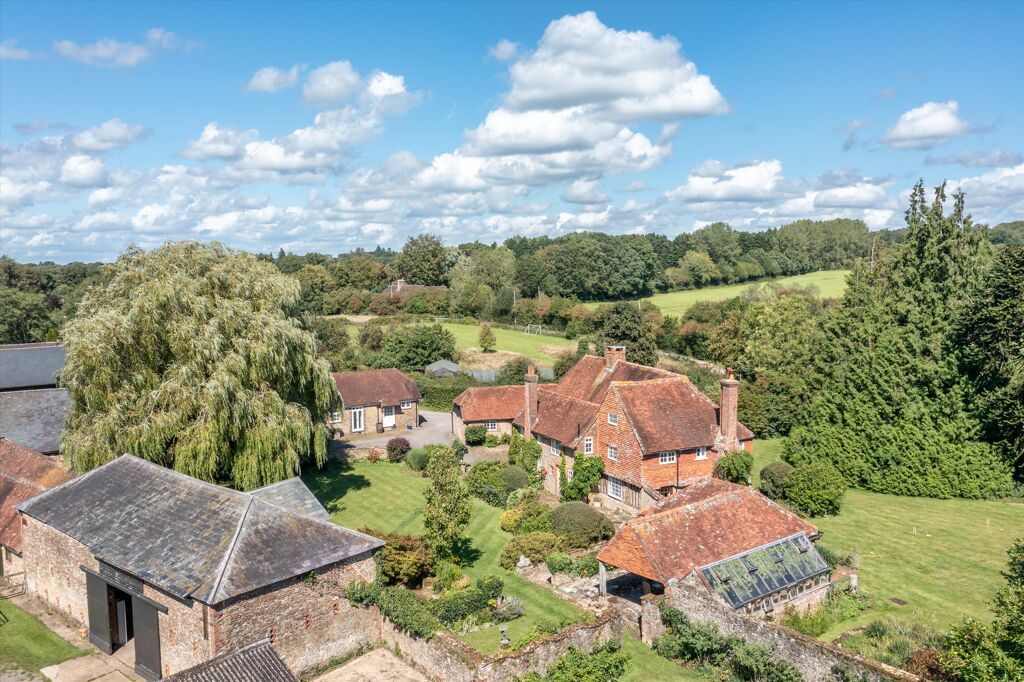 Image of Headley Lane, Passfield, Liphook, Hampshire, GU30.