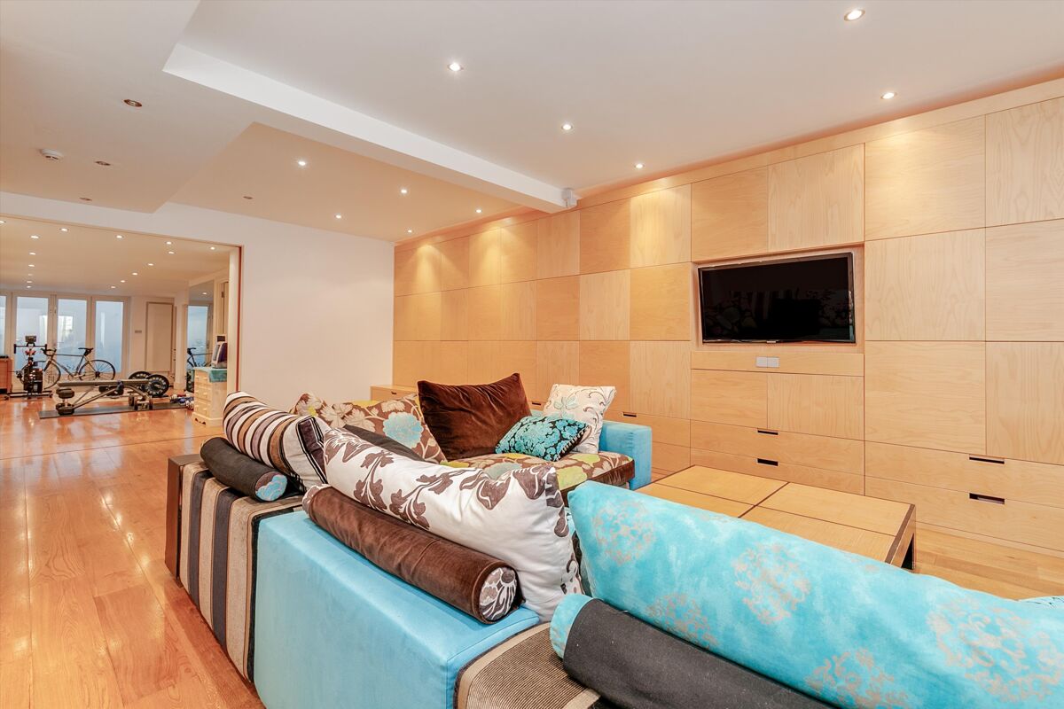 house for sale in Ellerby Street, London, SW6 POD012162991 Knight Frank