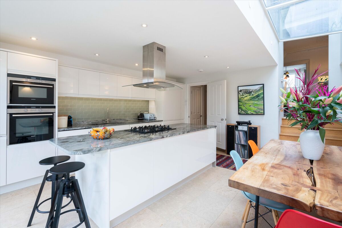 house for sale in Friern Road, East Dulwich London SE22 POD012175453