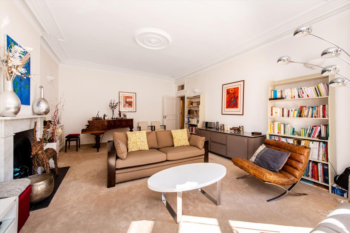 flat for sale in Canfield Gardens, London, NW6 POD012180491 Knight Frank