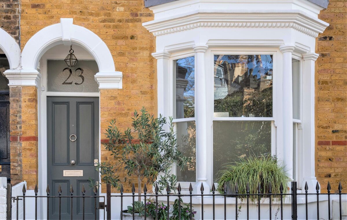 house for sale in Bicknell Road, Herne Hill, London, SE5 POD012182750 Knight Frank