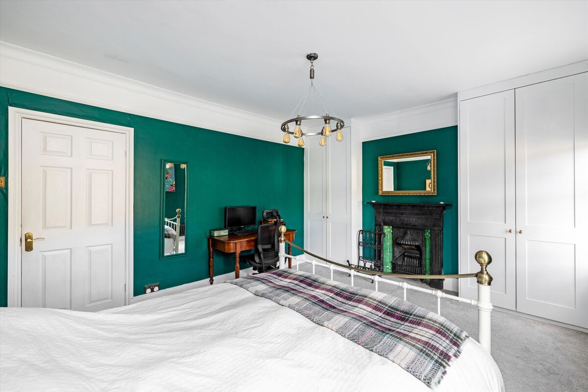 house for sale in Earlsmead Road, Kensal Green, London, NW10