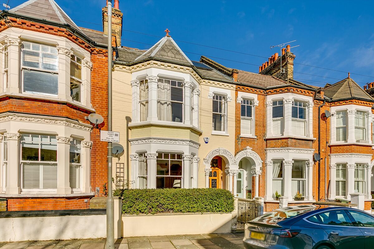 house for sale in Tantallon Road, London, SW12 POD012192745 Knight