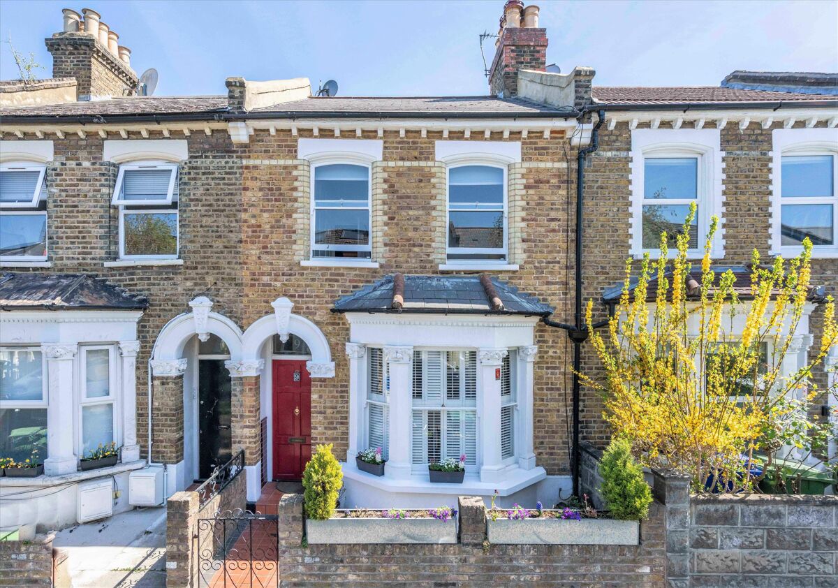 house for sale in Darrell Road, East Dulwich, London, SE22