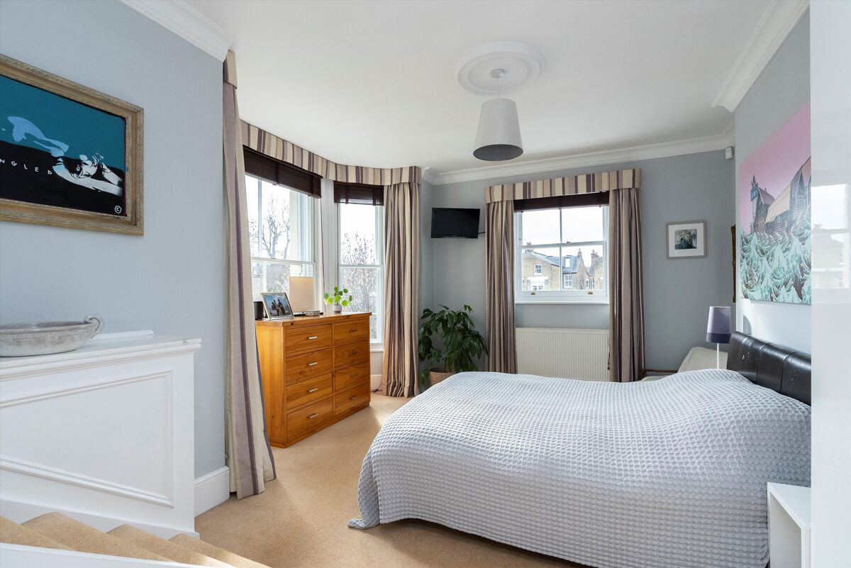 house for sale in Lordship Lane, East Dulwich, London, SE22