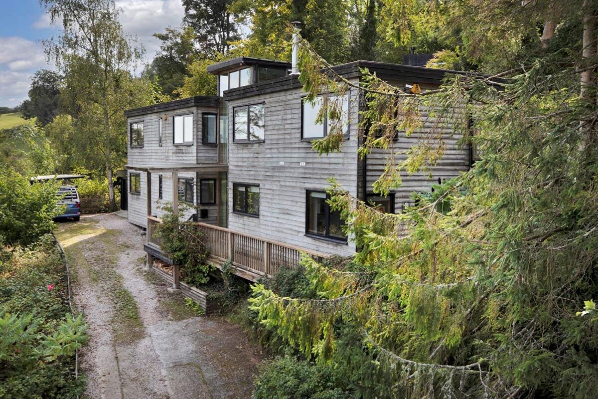 house for sale in 2 Follaton Mount, Plymouth Road, Totnes, Devon, TQ9