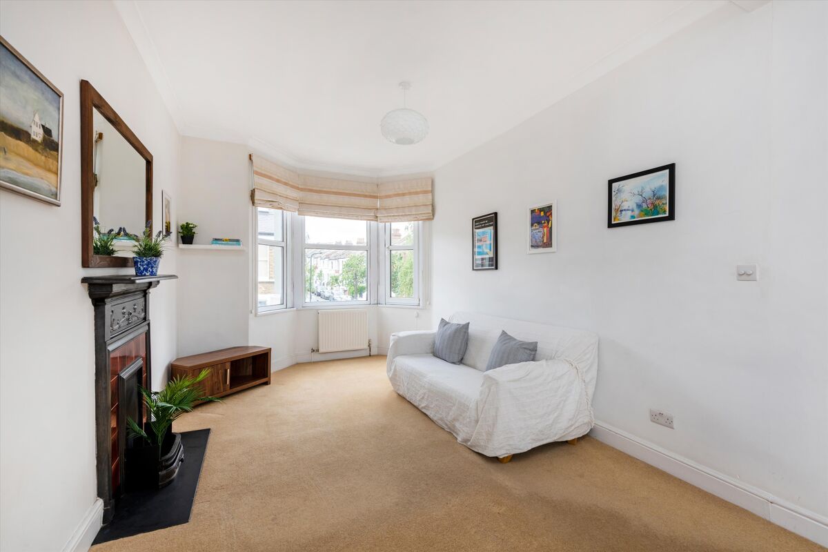 flat for sale in Priory Park Road, London, NW6 POD012209392 Knight