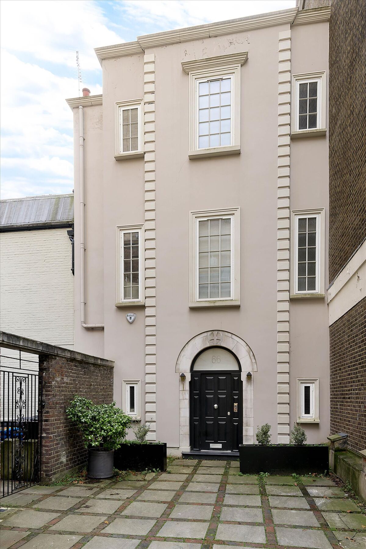 house for sale in Ennismore Gardens, Knightsbridge, London, SW7