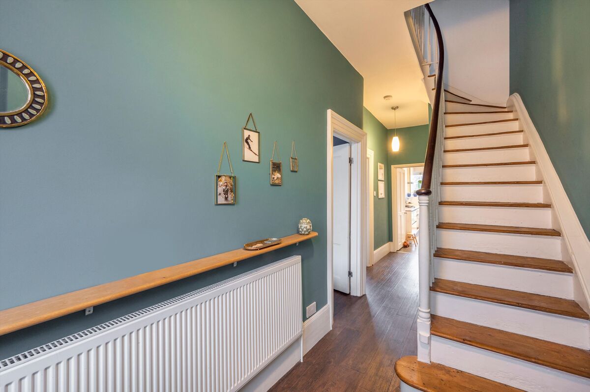 for sale in Southgate Road, London, N1 POD012235896