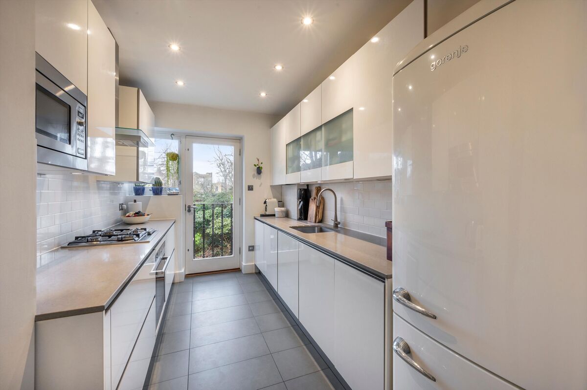 for sale in Southgate Road, London, N1 POD012235896