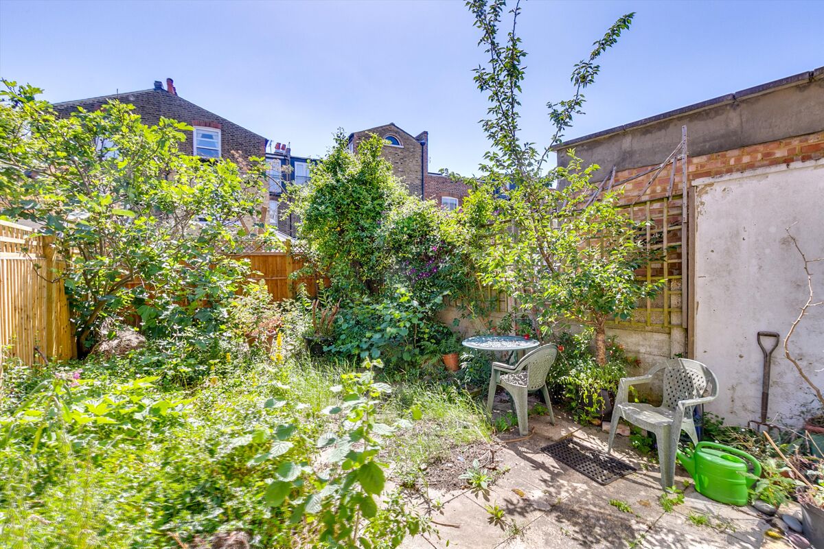 house for sale in St. Albans Avenue, London, W4 POD012239113 Knight