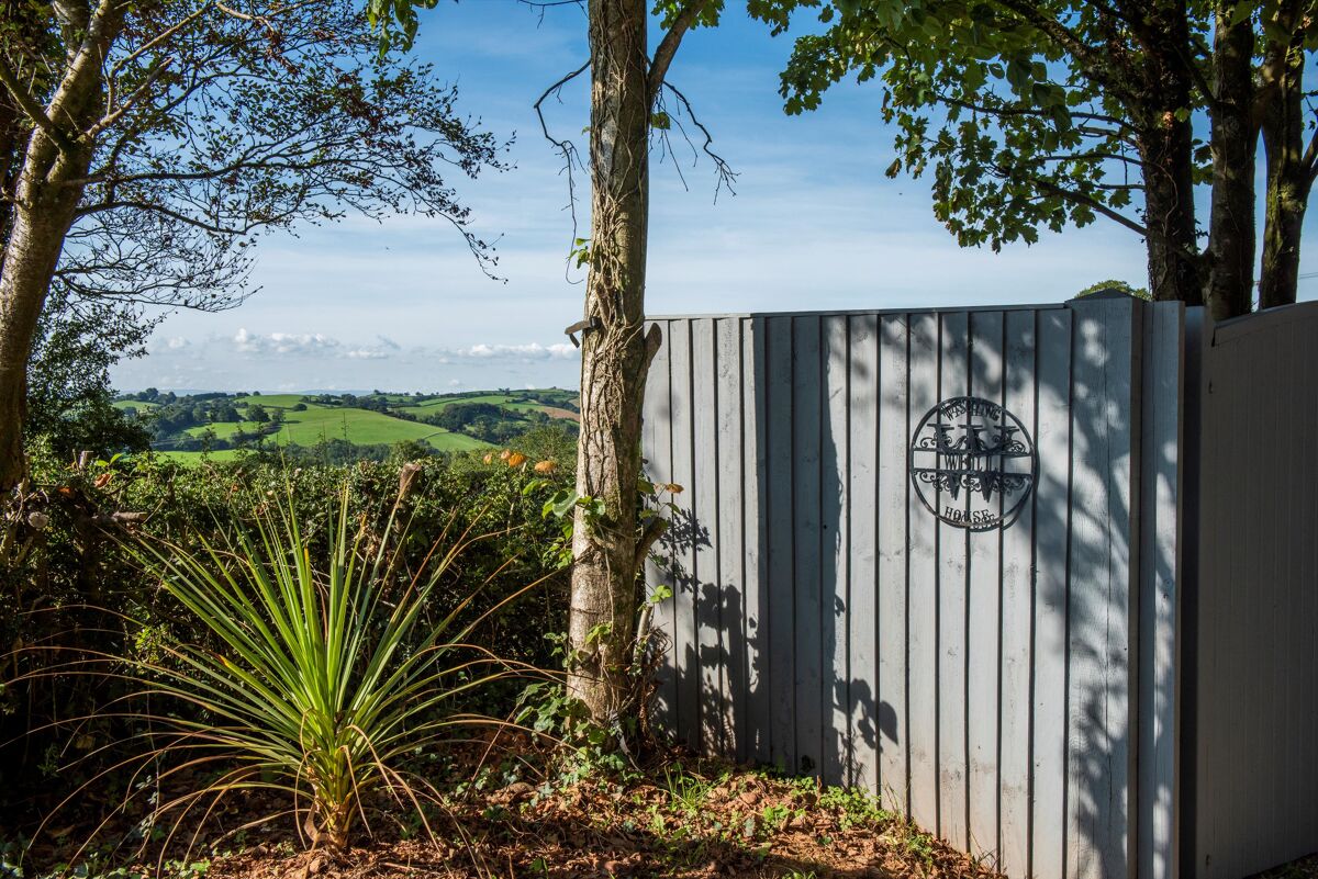 house for sale in Bickleigh, Tiverton, Devon, EX16 POD012243444